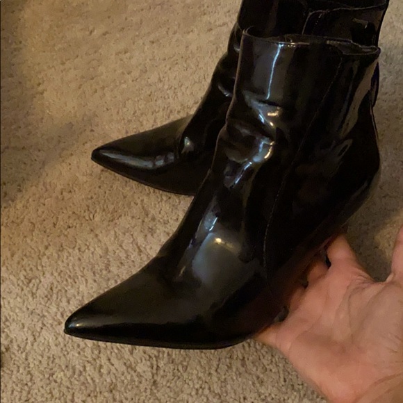 BLACK BOOTS - Picture 1 of 2